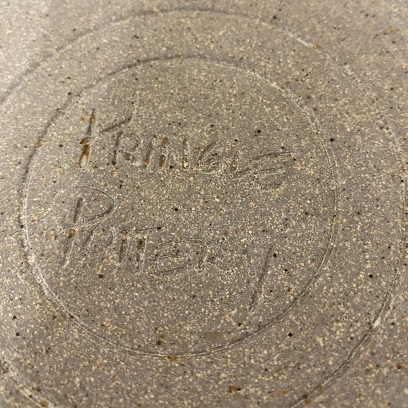 Vintage Pringle Pottery Casserole Dish with Lid - Picture 9 of 11